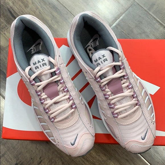 • NIKE W AIR MAX TAILWIND IV barely rose/smoke gre - Picture 6 of 16